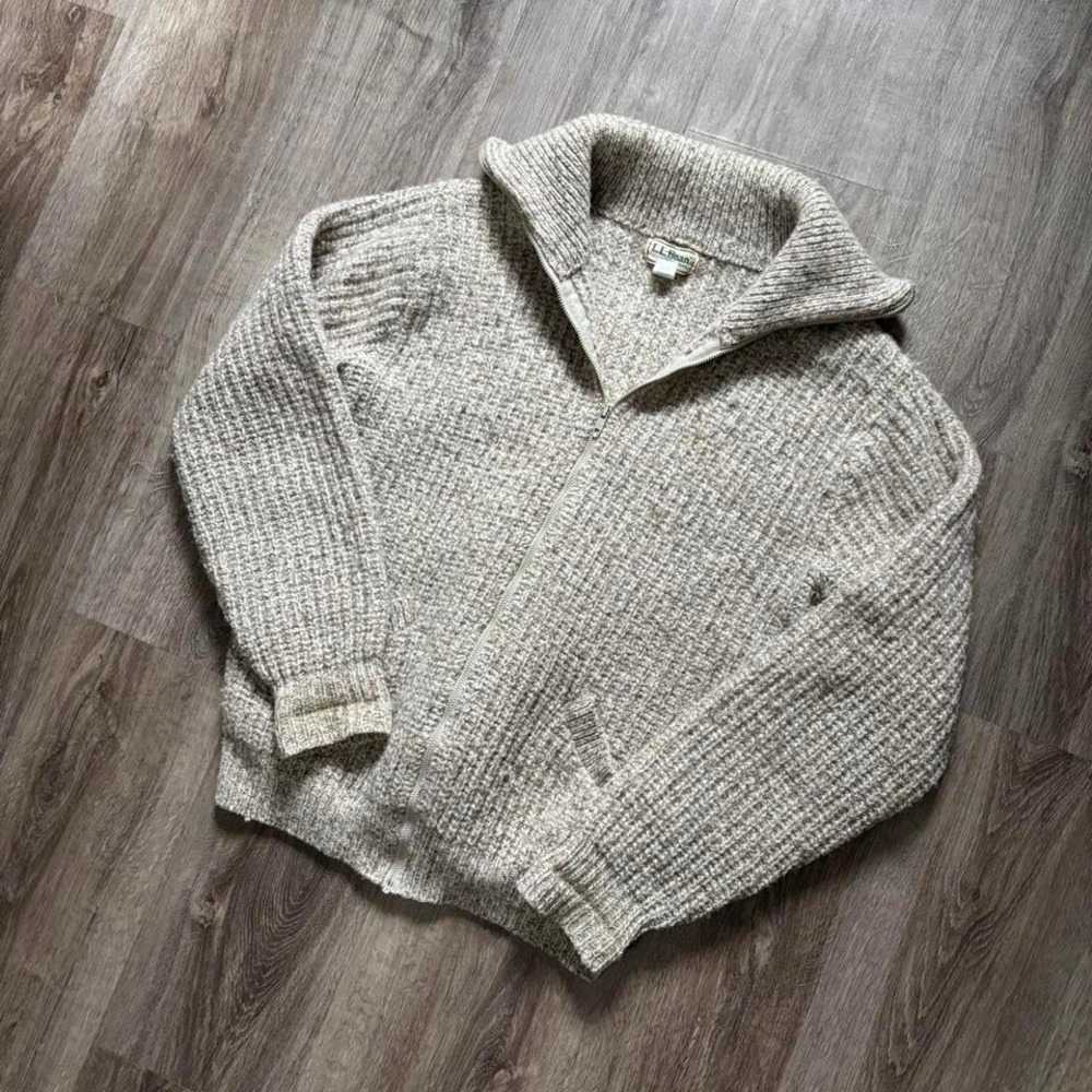 Vintage 80's L.L.Bean beige 85% wool full zip up sweater